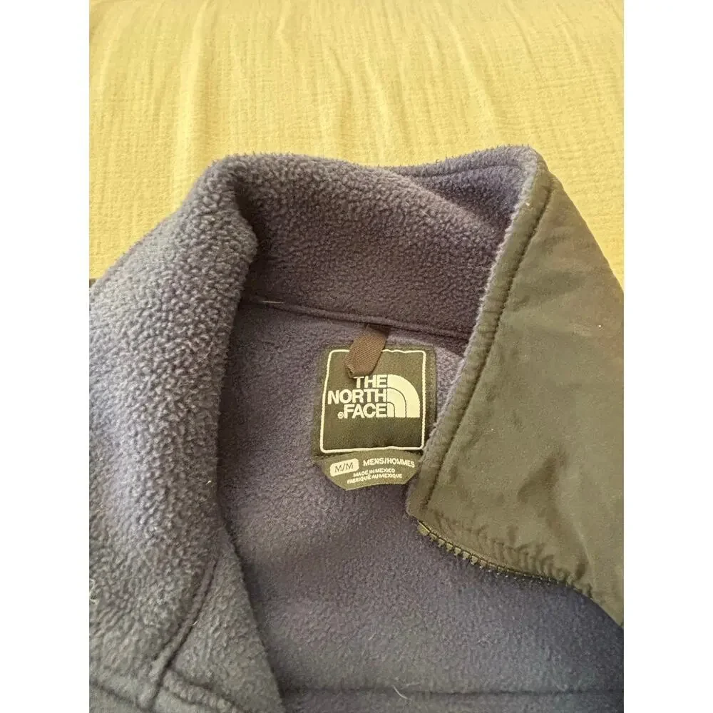 Northface Men’s Denali Zip Up  Jacket in Navy/Black size Medium